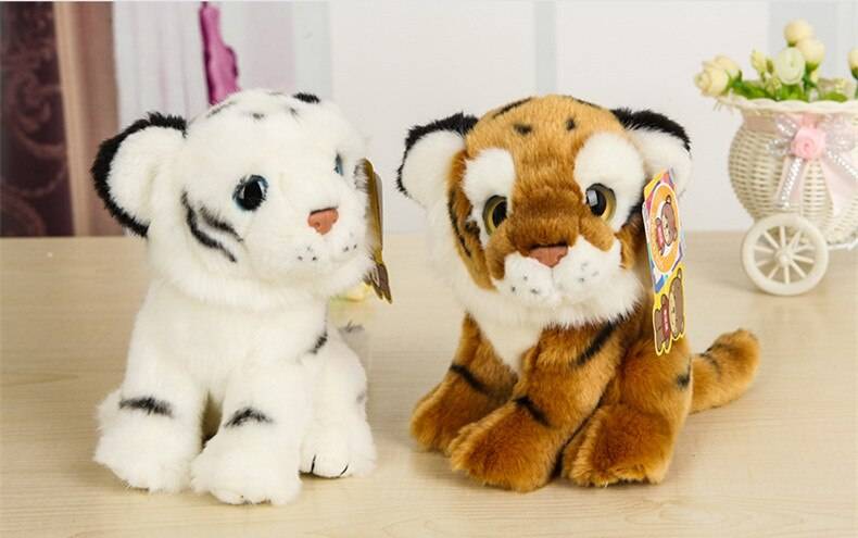Free Shipping 18CM Cute Simulation Tiger Plush Toys Dolls Stuffed Animal Toys For Children Girls Boys Christmas Gifts