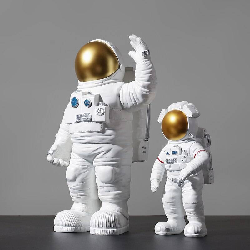 Astronaut Sculpture Decoration Creative Resin Desktop Decoration Crafts