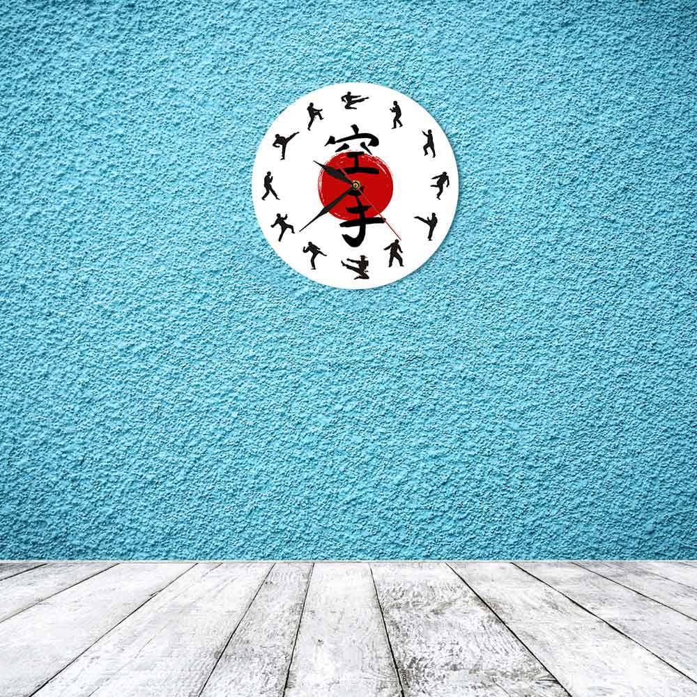 Fistfight Karate Wall Decor Hanging Silent Wall Watch Japanese Martial Arts Karate Silhouettes Living Room Decorative Wall Clock